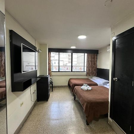 Residencia Terreros Apartment Guayaquil Luaran gambar